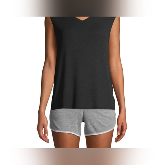 Athletic Works Sleeveless Top SOFT & Stretchy  Large V-neck - Picture 13 of 15